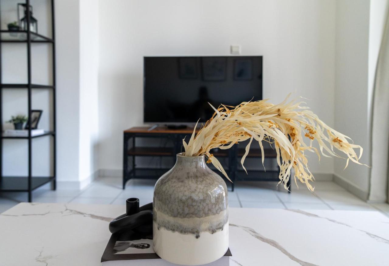 Apartment Higuests - Luxe With Incredible Marina Views *